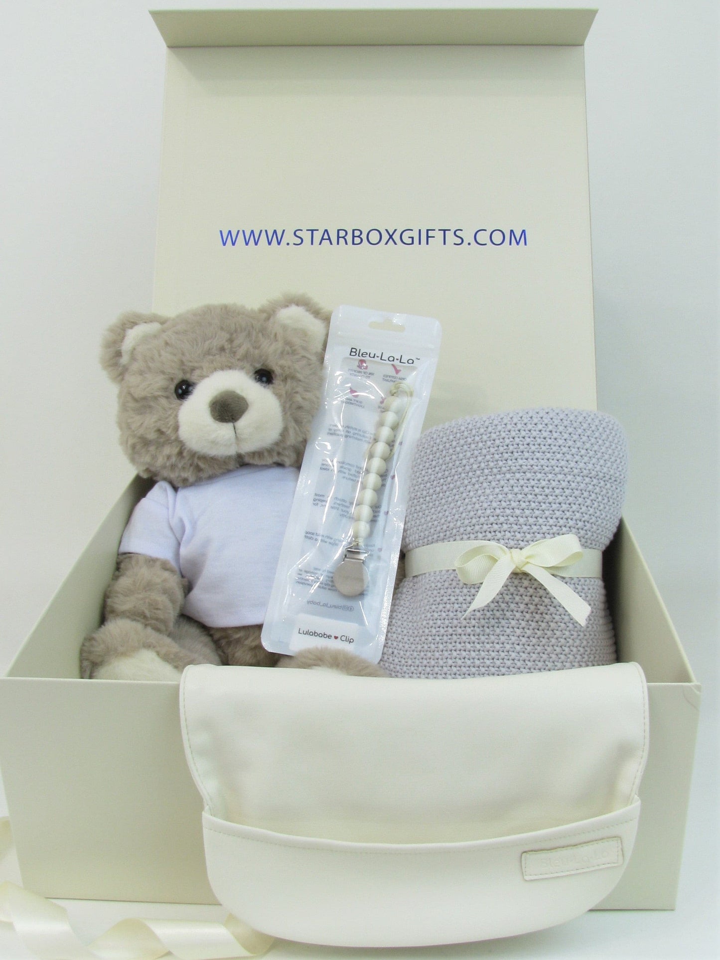Shop our neutral baby gifts at Starbox Gifts.