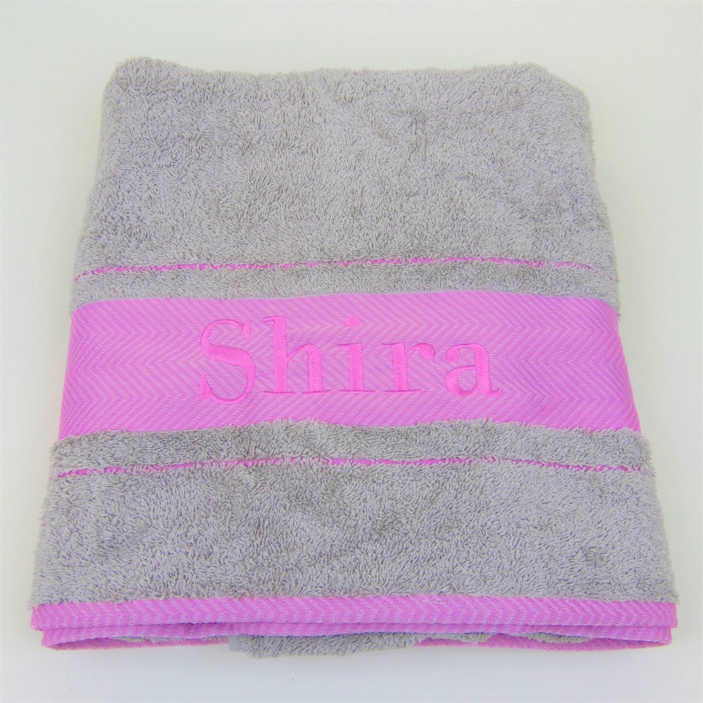 Shop personalized gray/pink large turkish towels at Starbox Gifts.