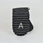 Shop quality monogramed aprons and mitts set at Starbox Gifts. View of Mitts.